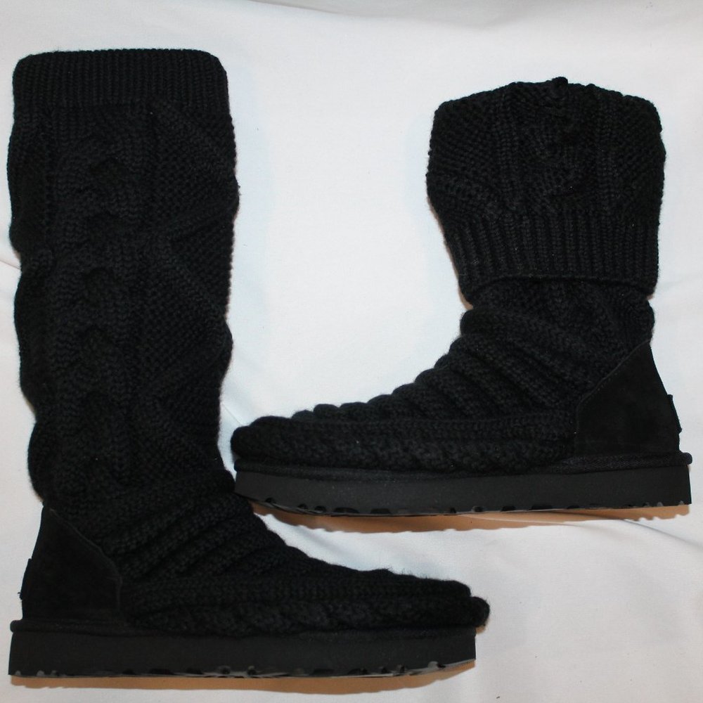 NIB UGG WOMEN'S TALL CHUNKY KNIT‎ TALL SWEATER PLATFORM BOOTS BLACK